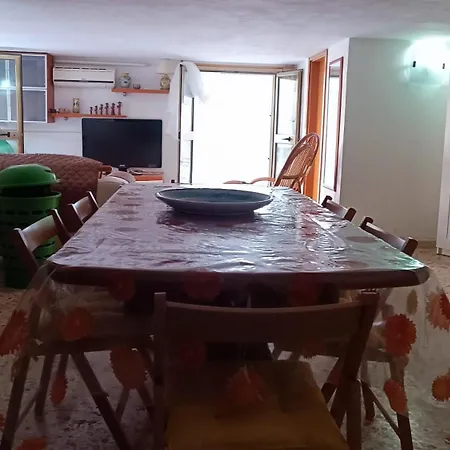 Mi Casa Es Tu Casa * Donnalucata (Sicily)
