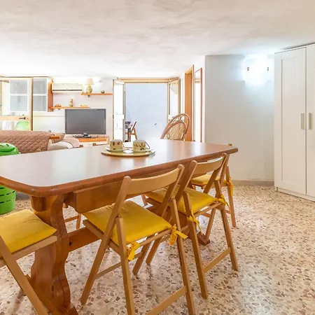 Mi Casa Es Tu Casa *