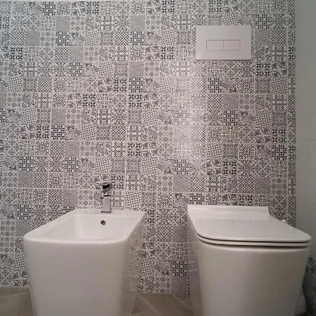 Mi Casa Es Tu Casa * 돈나루카타