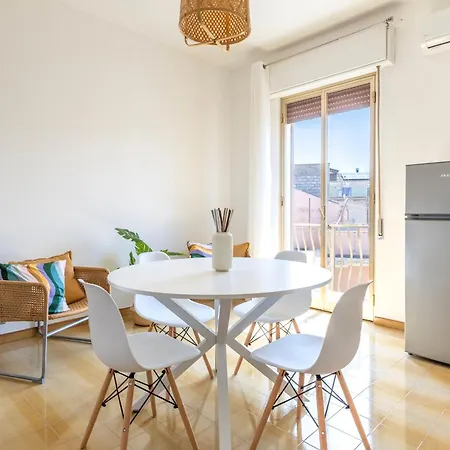 Mi Casa Es Tu Casa *